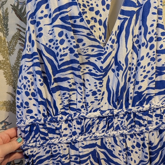 Sincerely Jewels Blue & White Linen Racer Back Midi Dress - Picture 3 of 6